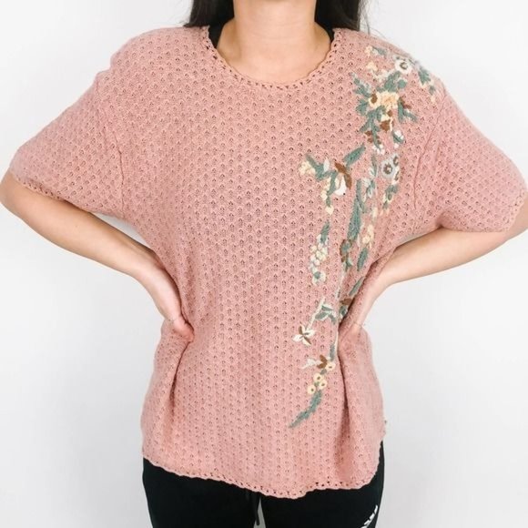 Vintage Textured Floral Embroidered Top - Picture 1 of 6